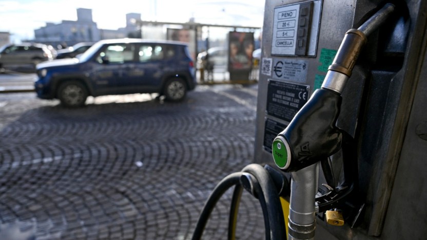 Accordo Ue sui carburanti, cosa sono gli e-fuel e cosa cambia