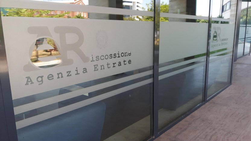 Le domande all’Agenzia delle Entrate saranno a pagamento?