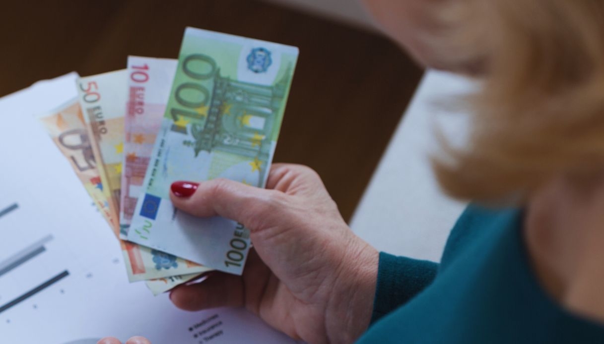 Mantenimento, quando il genitore non paga devono farlo i nonni?