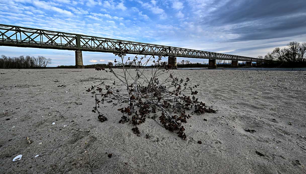 Acqua razionata in 40 comuni: dove e da quando