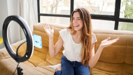 Come deve fare la dichiarazione dei redditi uno YouTuber