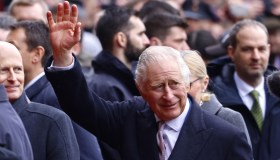 Re Carlo III è amato dai suoi sudditi? Sondaggio choc in Gran Bretagna