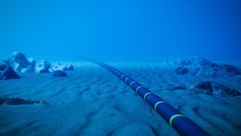 Rivoluzione internet, l’Ue taglia fuori la Russia con un cavo sottomarino