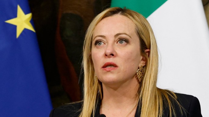 Disastro PNRR: l’Italia non ce la fa, soldi bloccati. Ecco perchè