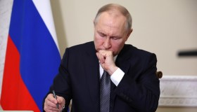 Russia, esercito in crisi nera: la minaccia che fa tremare Putin