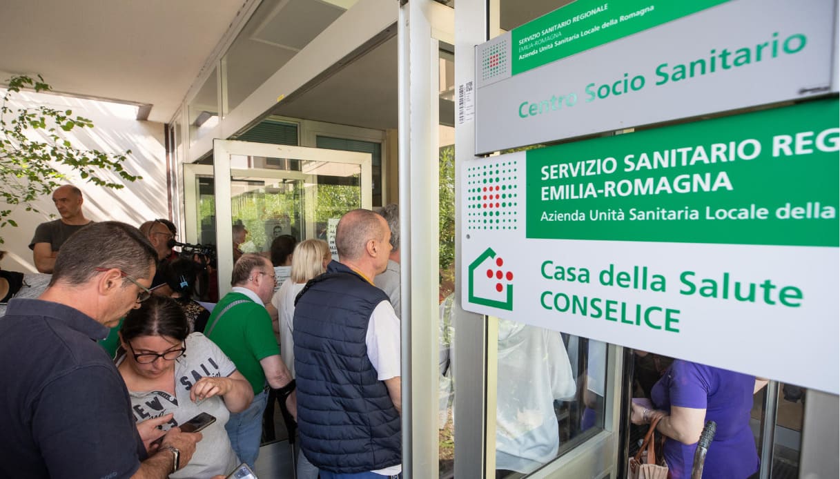 Bomba sanitaria post-alluvione: via alle vaccinazioni di massa