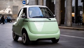 Tutti pazzi per la nuova microcar elettrica: quanto costa