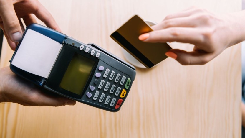POS e carte di credito nel mirino del Fisco: chi viene segnalato