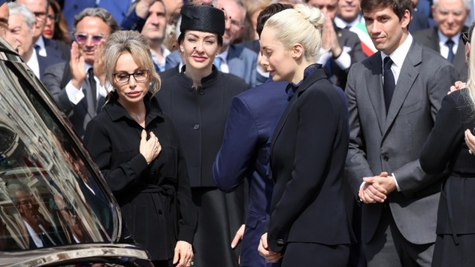 Berlusconi, bufera sulla prima possibile intitolazione all’ex Cav