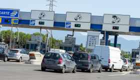 Autostrade verso aumenti dei pedaggi dall’1 gennaio 2024: tariffe su fra il 2% e il 2,5%