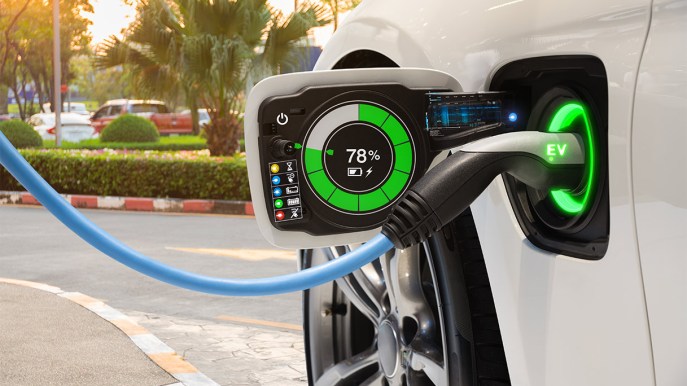 Incentivi auto 2023, nuove risorse e bonus colonnine in arrivo