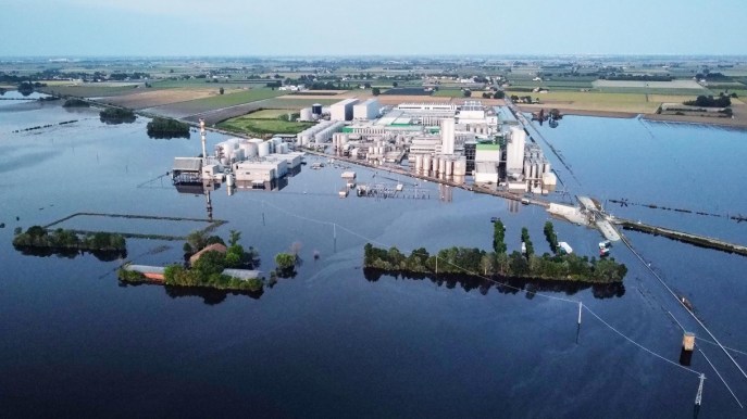 Italia flagellata dal maltempo, città allagate: 11 regioni a rischio