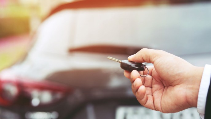 Auto, prezzi raddoppiati in 20 anni ma gli stipendi sono al palo