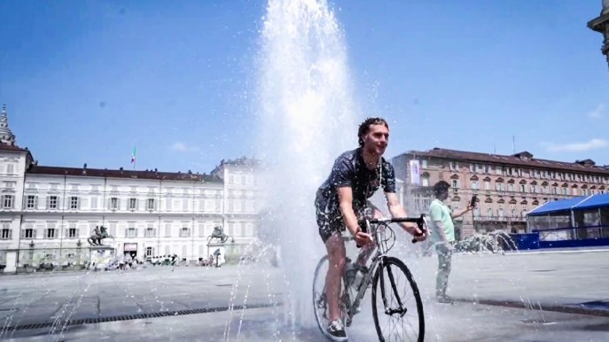 Caldo e temporali, Italia spaccata in due: la guida della Croce Rossa