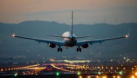 Caos voli, cancellate altre storiche rotte dall’Italia