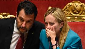 Manovra Meloni: fondi (pochi) concentrati su salari, sanità, famiglie e pensioni