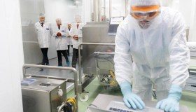 Cancro al seno, ecco il farmaco che riduce il rischio di metastasi