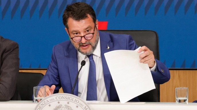 Banche, arriva la tassa sugli extraprofitti: a cosa serve e quanto vale