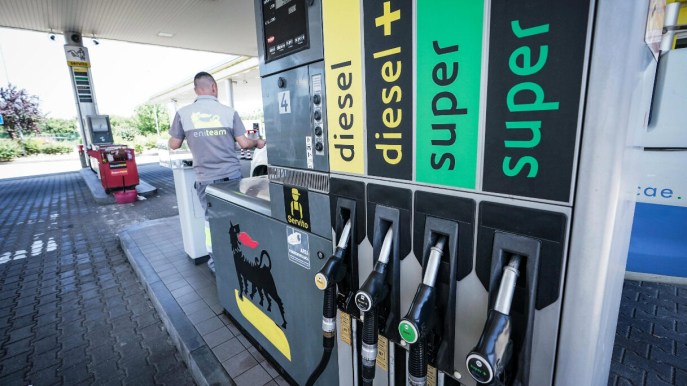 Carburanti alle stelle, ma il bonus benzina non sarà per tutti. Ecco chi lo avrà