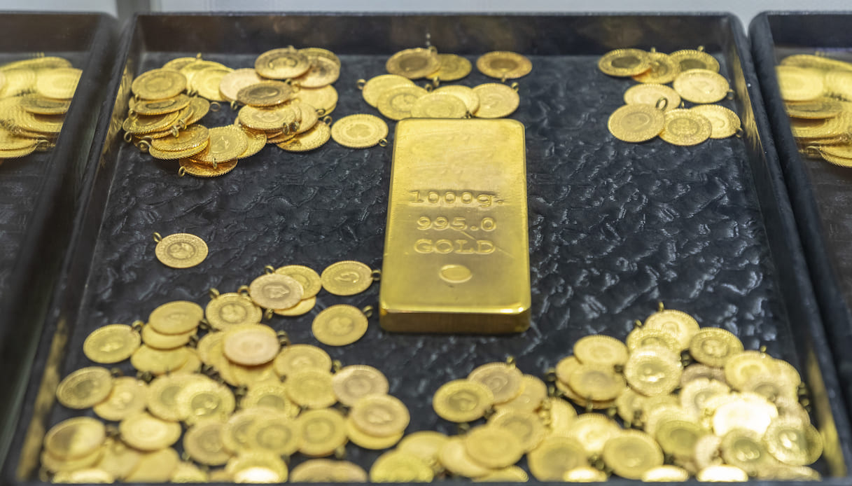 Vuoi comprare o vendere oro o metalli preziosi? Occhio alle tasse