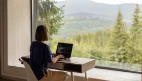 Smart working, lavorare da casa aiuta l’ambiente