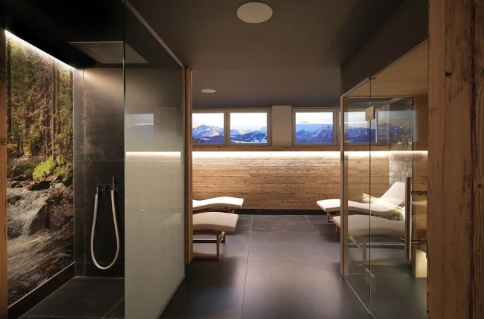 rifugio - val formica -luxury resort