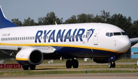 Ryanair batte Meloni, ma è nei guai: di cosa è accusata