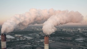 Arriva oggi la carbon tax, attenzione alle emissioni