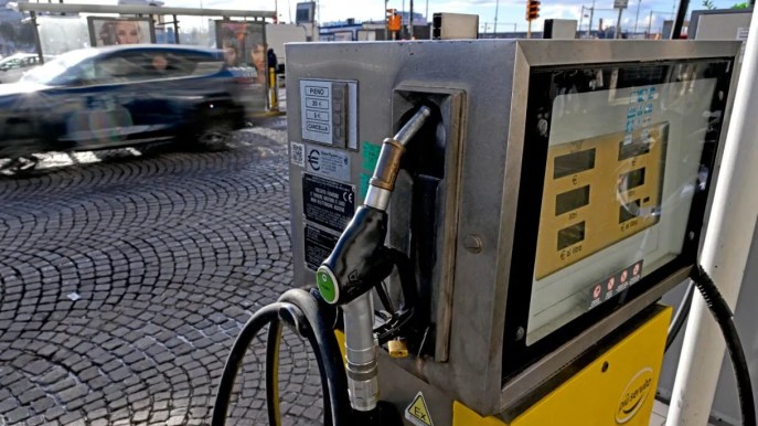 Bonus benzina, in arrivo 80 euro sulla Carta dedicata a te
