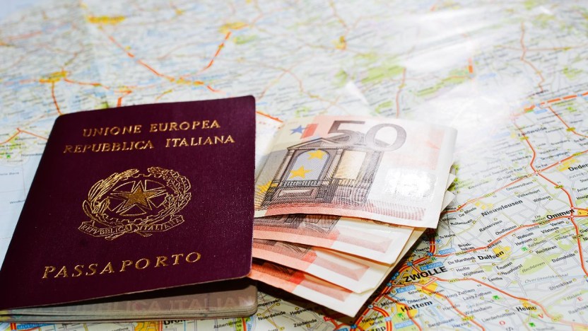 Rivoluzione passaporti, potranno essere richiesti anche in Posta