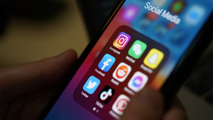 Instagram e Facebook, arriva la versione a pagamento: quanto costano
