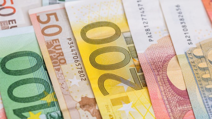 Novità per i bonifici: cosa ha deciso l’Europa