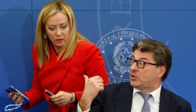 Tagli alle pensioni, pronto maxi emendamento per i medici