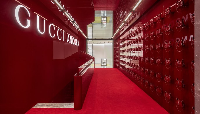 Nuovo store Gucci in via Montenapoleone 5.