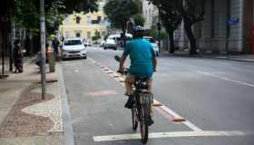Città sostenibili, agricoltura urbana e colonnine di ricarica: 10 caratteristiche per essere green