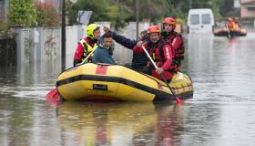 Bonus alluvione Emilia-Romagna, Toscana e Marche per fare impresa: dove presentare la domanda