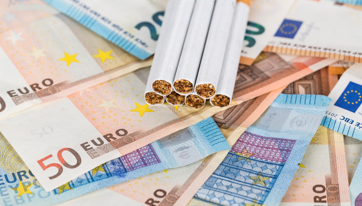 Aumento del prezzo delle sigarette a febbraio 2024: 10 centesimi in più a pacchetto. Quanto costano adesso