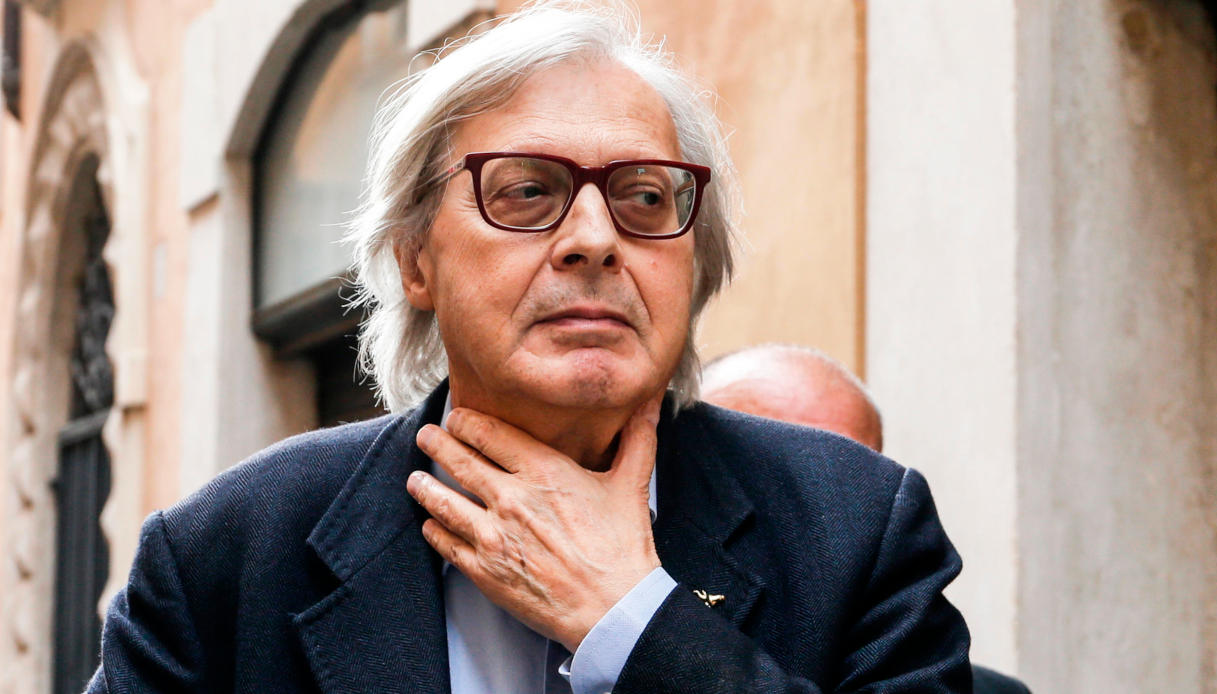 Vittorio Sgarbi annuncia le dimissioni da sottosegretario alla Cultura e attacca il ministro Sangiuliano