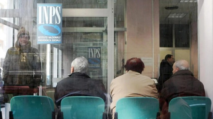 Ape sociale, c’è la proroga fino al 31 dicembre 2024: limite fissato a 63 anni