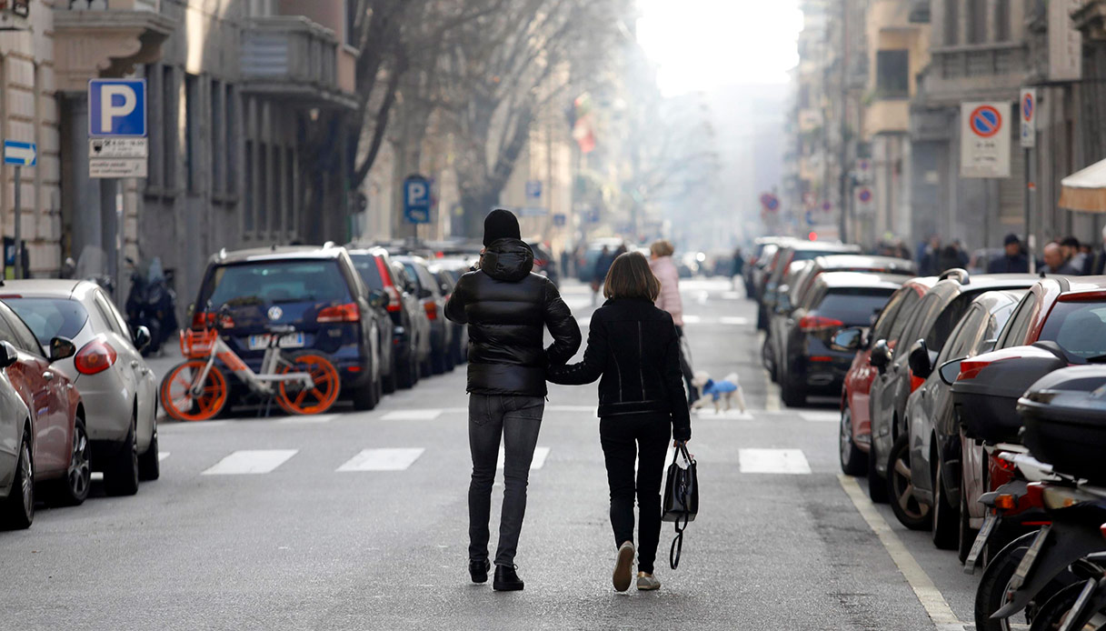 Smog oltre i limiti: scattano le misure d’emergenza a Roma, Milano e in Emilia-Romagna