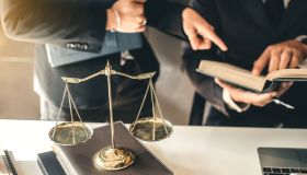 Procedure civili: quando occorre farsi rappresentare da un avvocato?