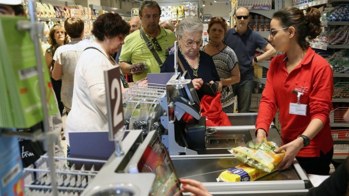 Contratto Coop, rinnovo con aumento di 240 euro: ma i sindacati accusano la dirigenza