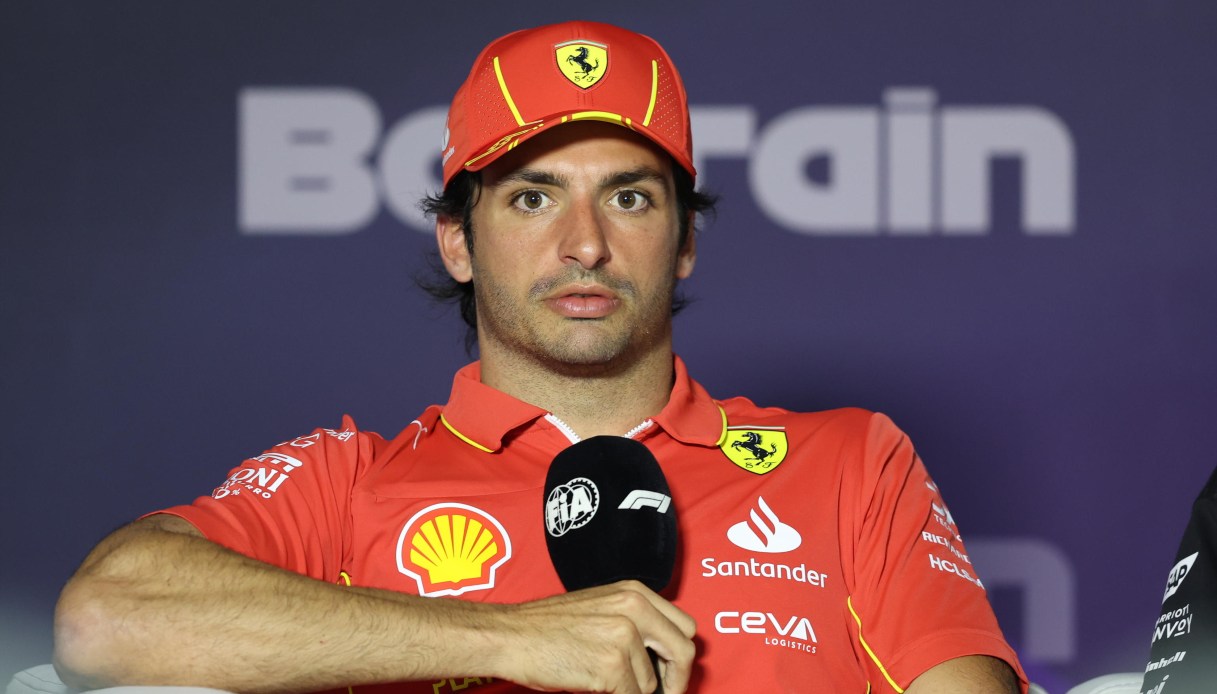 Tutti pazzi per Carlos Sainz in F1, anche Red Bull e Mercedes ci provano: quanto guadagna