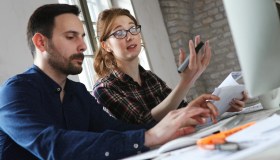 Gender pay gap in Italia tra i migliori in Europa: i settori con meno divario retributivo