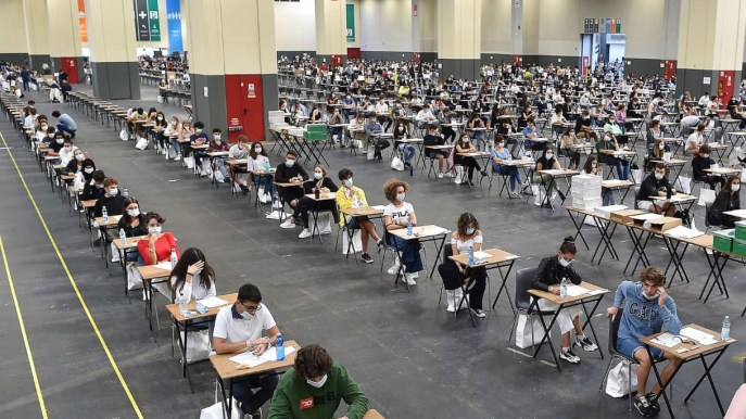 Test di Medicina 2024, la ministra Bernini assicura tutele per gli studenti di quarta che hanno fatto il Tolc