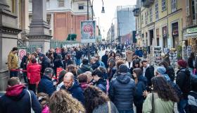 Pasqua, in vacanza 10,5 milioni di italiani. Boom di truffe: gli errori con le prenotazioni online