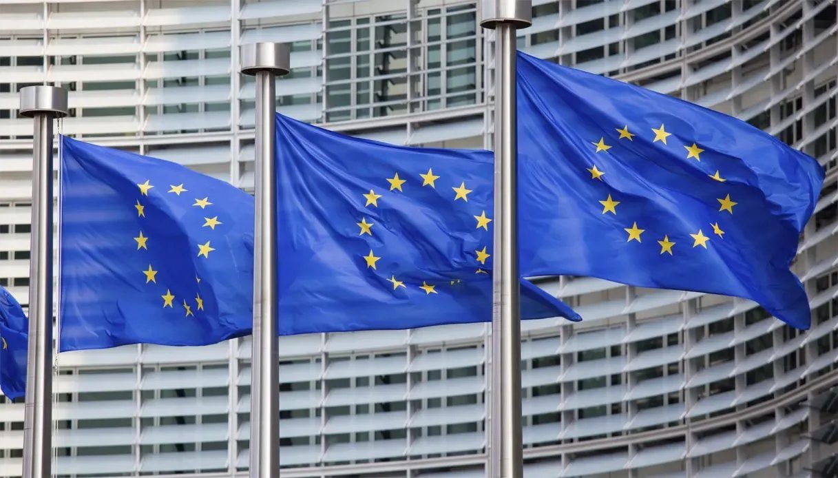 Consiglio europeo, arrivano 3 miliardi di euro provenienti da asset russi per riarmare l’Ucraina