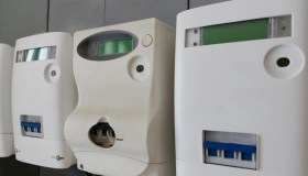 Bonus bollette 1.050 euro, come richiederlo per luce, gas e acqua