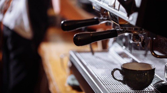 È già caro caffè, perché una tazzina potrebbe costare anche 2 euro