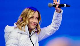 In arrivo 80 euro in più: “Bonus Meloni” come Renzi prima delle Europee